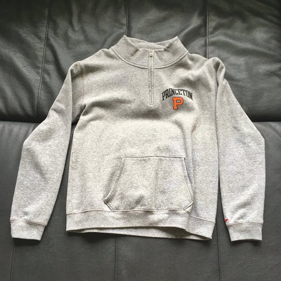 Princeton Pullover - Picture 2 of 5